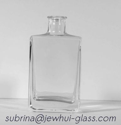 kaufen 200ml Gin or  Vodka Liquor Gin Rum Tequila Glass Bottle With Vinlock Glass Closures Online-Herstellung