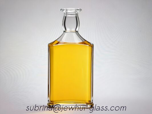 kaufen 750ml Bourbon, Rum, Whiskey Premium Klarglas-Whiskeyflasche Online-Herstellung