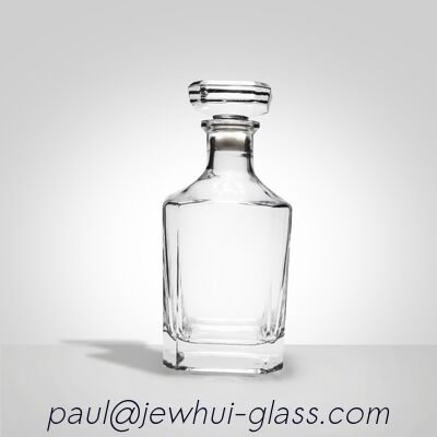 kaufen Super Flint Diamantschliff Glas Karaffe, XO, Brandy, Wodka, Likör, Gin, Rum, Tequila, Whisky, Brandy Spirituosen Glasflasche mit massivem Glasstopfen Online-Herstellung