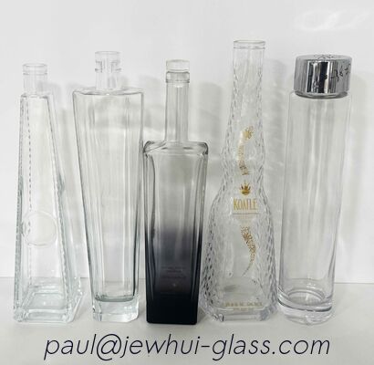 kaufen Super Flint Diamantschliff Glas Karaffe, XO, Brandy, Wodka, Likör, Gin, Rum, Tequila, Whisky, Brandy Spirituosen Glasflasche mit massivem Glasstopfen Online-Herstellung