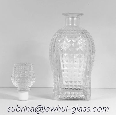 Guter Preis Super Flint Diamond Cut Glass Decanter ,  XO, brandy ,  Vodka Liquor Gin Rum Tequila Whisky Brandy Spirit Glass Bottle With Solid Glass Stoppers Online