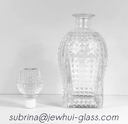 Guter Preis 750ml Alpen Whiskey Glasflasche - Individualisierung, Super Flint Glasflasche, Amerikanischer Rum Online