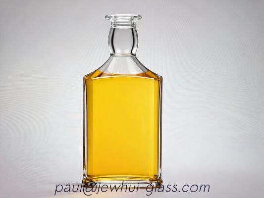 Guter Preis 750ml Bourbon, Rum, Whiskey Premium Klarglas-Whiskeyflasche Online