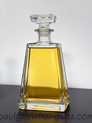 Guter Preis 750ML Whiskey Glasflasche - Individualisierung, Super Flint Glasflasche, Amerikanischer Craft Whiskey Online