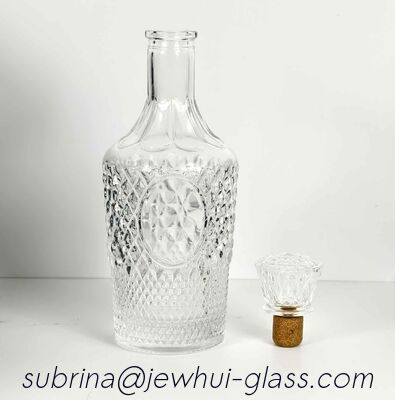 Guter Preis Kristallglasverschluss Brandy Glasflasche Carafe Glasflasche Goldene Elektroplattierung Online